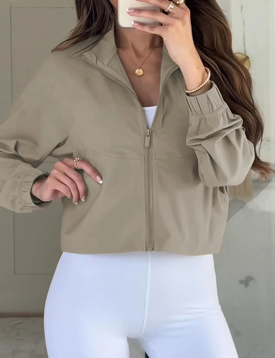 UANEO Womens Athletic Cropped Jacket Zip Up Long Sleeve Workout Tops Gym Yoga Running Sports Shirts Jackets