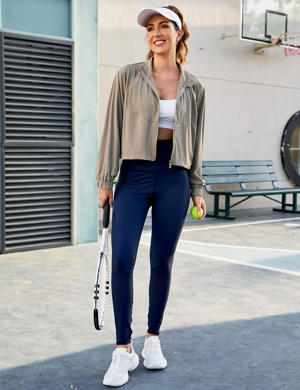 UANEO Womens Athletic Cropped Jacket Zip Up Long Sleeve Workout Tops Gym Yoga Running Sports Shirts Jackets